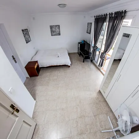 Perla Seven And Apartahotel