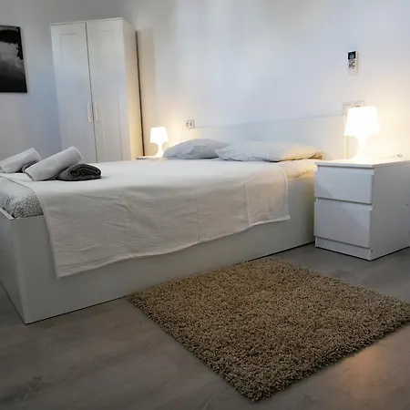 Apartahotel Perla Seven And Playa de Palma (Mallorca)